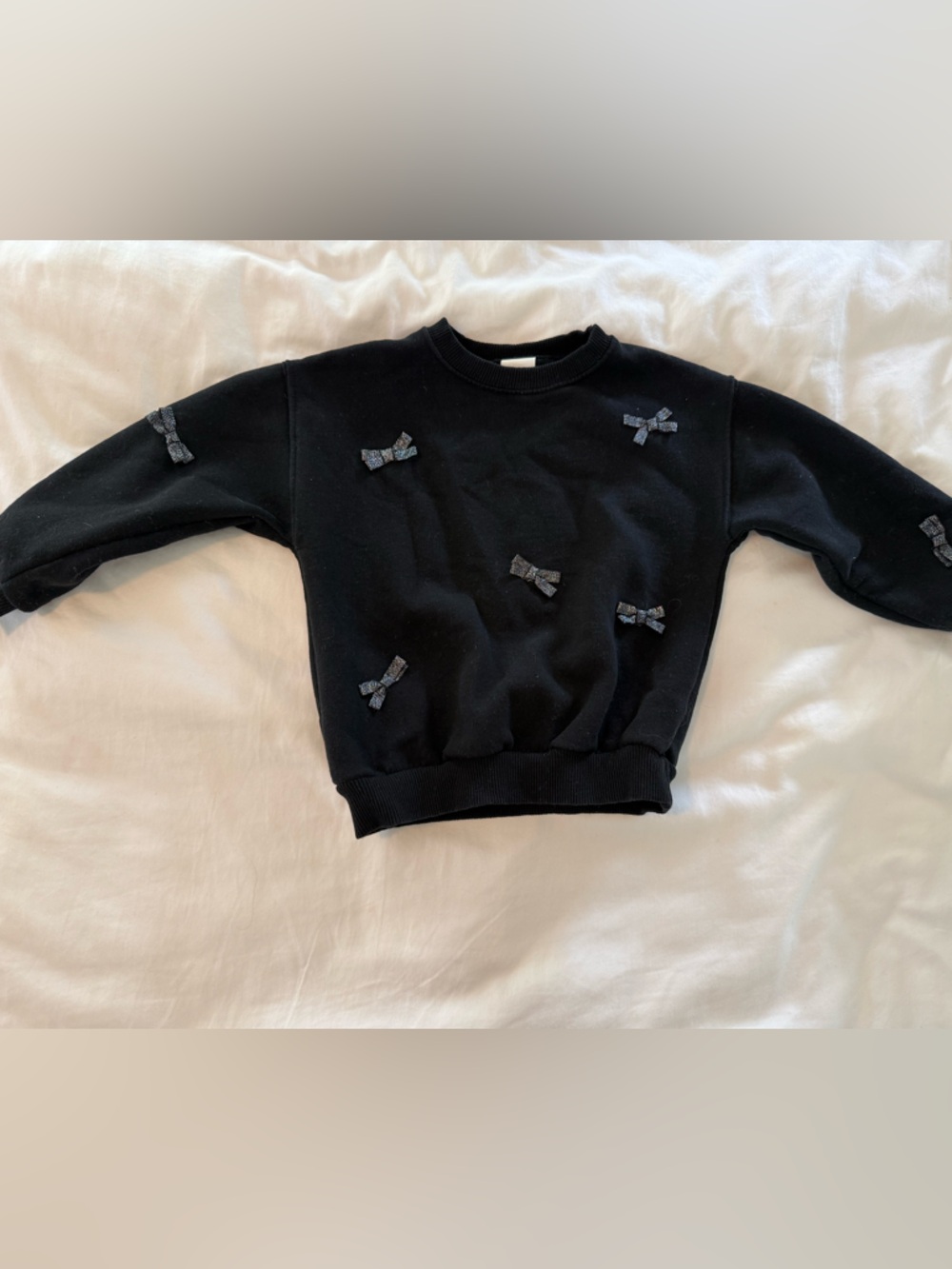 Zara Toddler Girl Black Bow Sweatshirt- Size 5